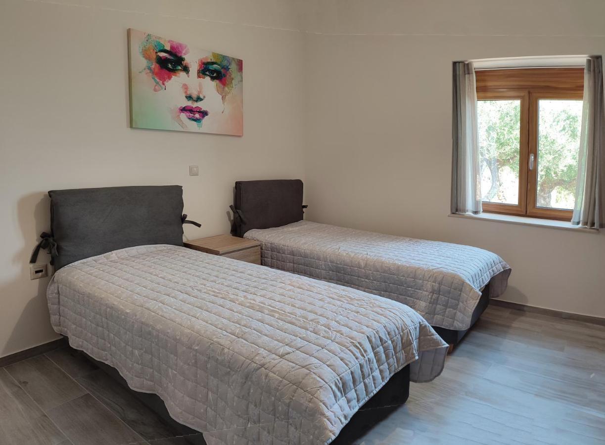 Olive Stonehouses - Alkistis Kalamata Esterno foto